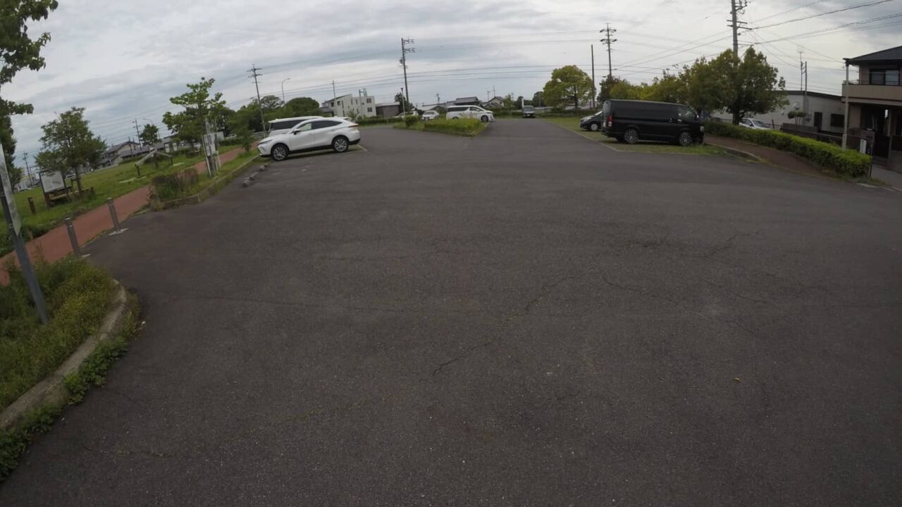 大池緑地の駐車場