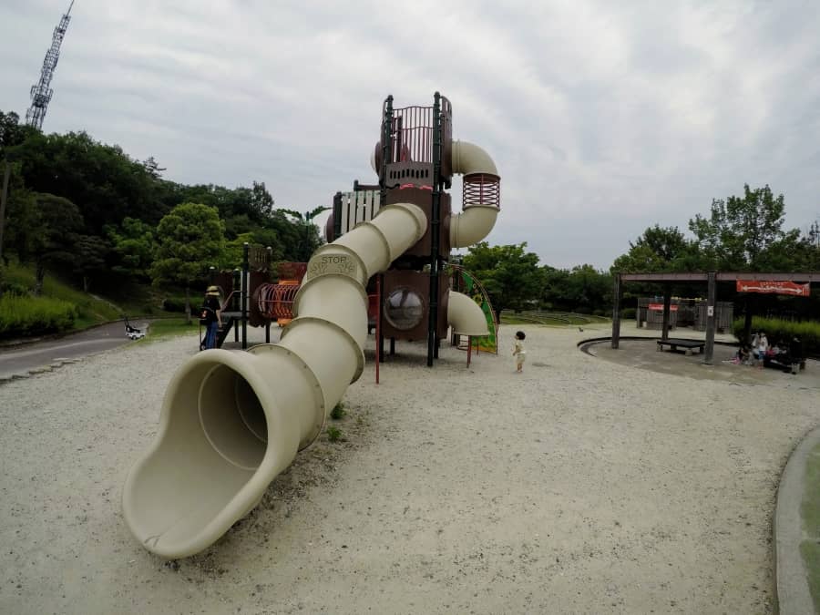 3歳から遊べる複合遊具