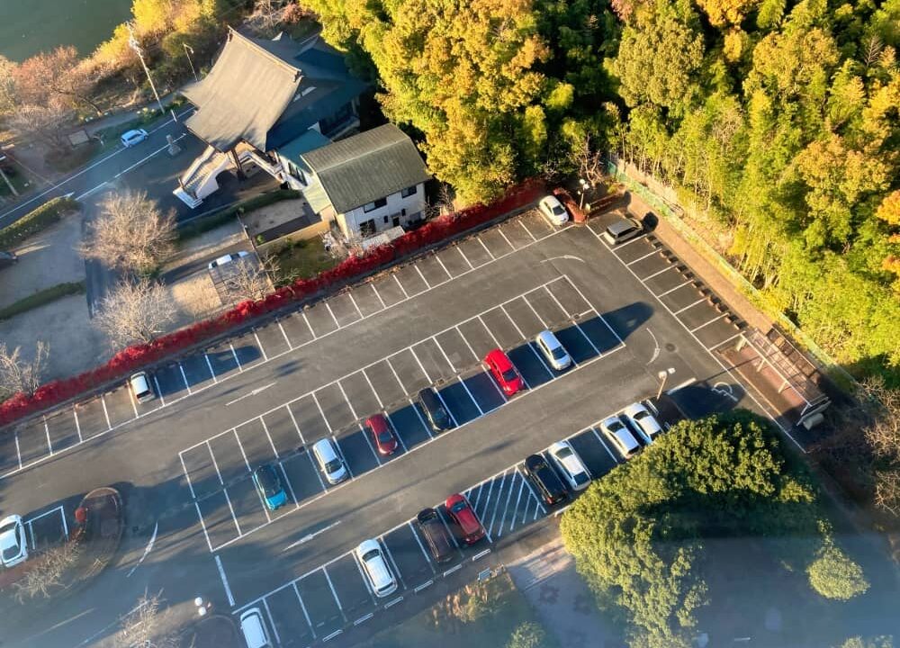 スカイワードあさひの駐車場