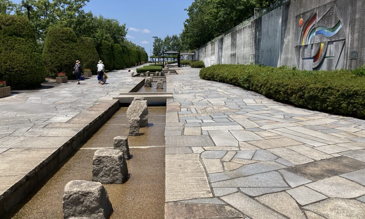 桃花台中央公園の水遊び場は6月が空いている