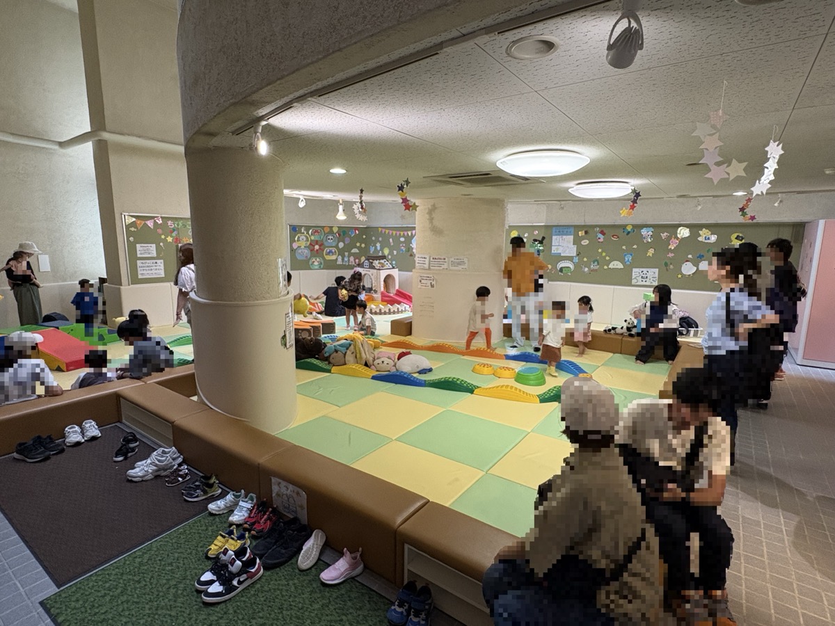 堀内公園の室内遊び場